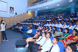 Prachi-Deshpande-Meditation